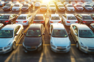 car-parked-in-auto-dealer-lots