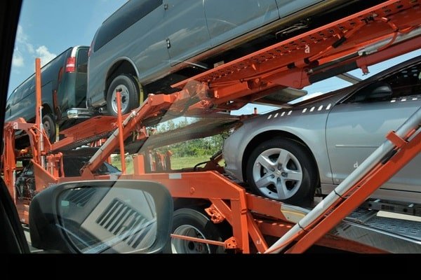 Connecticut Car Shipping Services 1 Connecticut car shipping carrier loaded with vehicles ready for transport